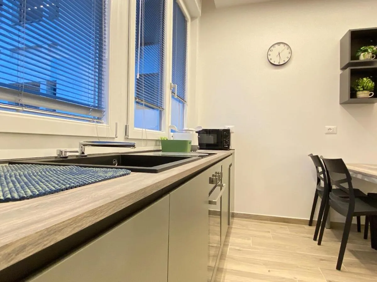 Suite Emilia 5 Bolonia